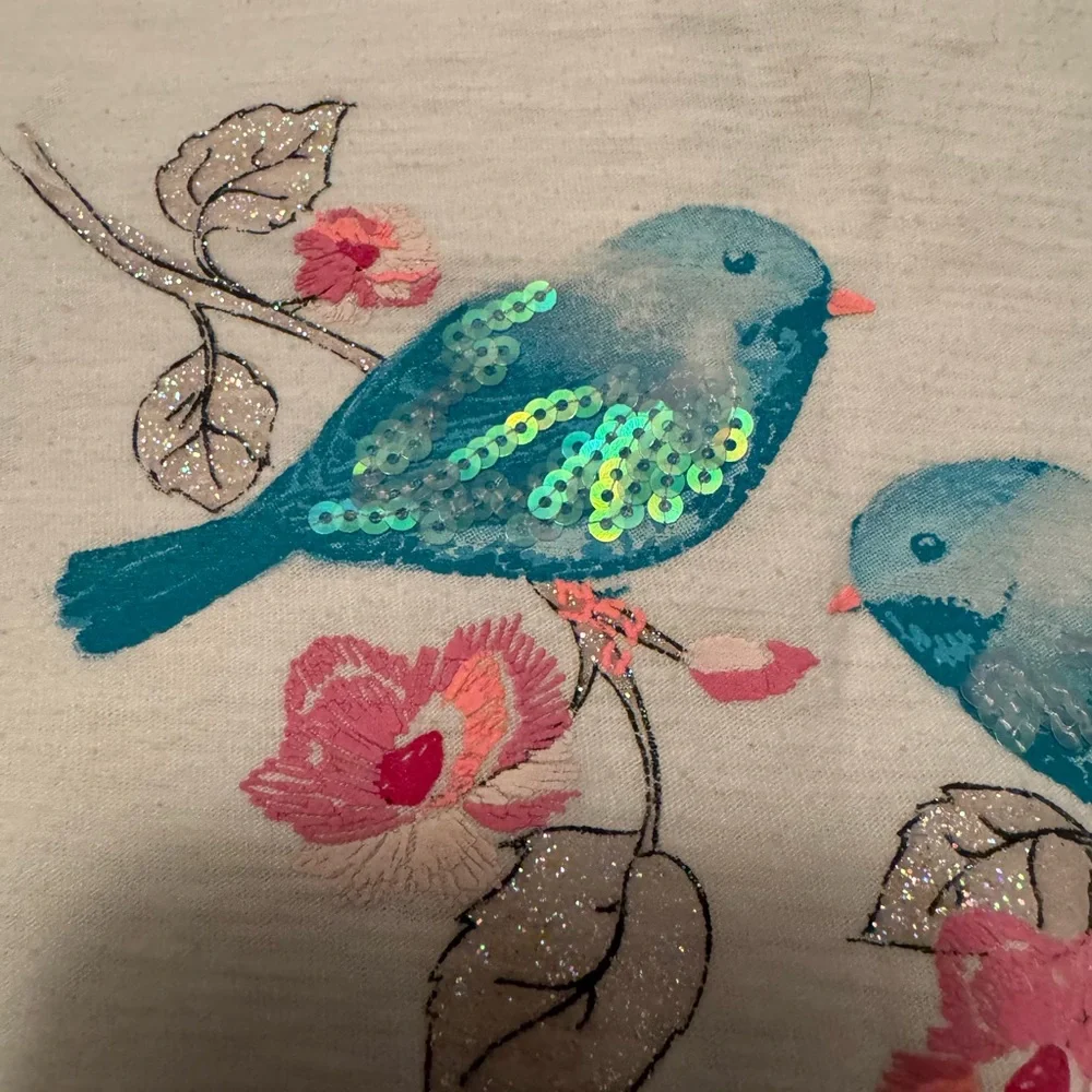 EUC Little Girls Sonoma White Tee with Blue Sequin Birds and Pink Flowers size 5 - Picture 2 of 5